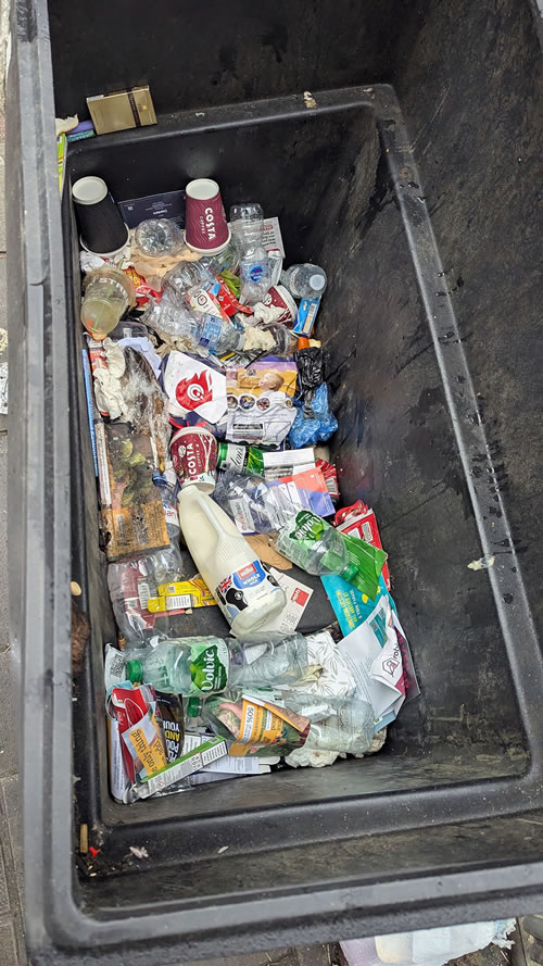 York Road litter bin 