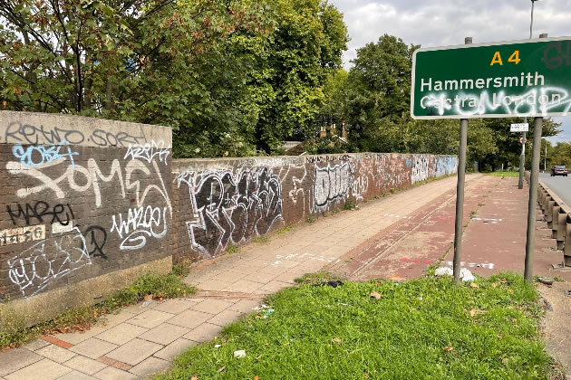 The Cromwell Road Rail Bridge