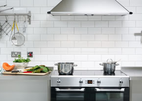 the cooker at Ginger Whisk new cookery school