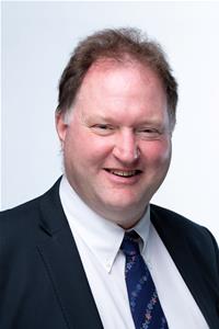 Cllr Julian Gallant