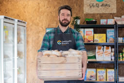 New Community Grocery Opens in West Ealing