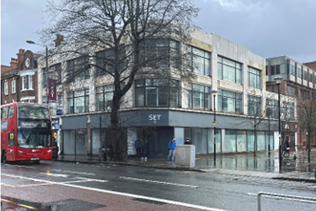 The building currently at 99-105 Broadway, West Ealing