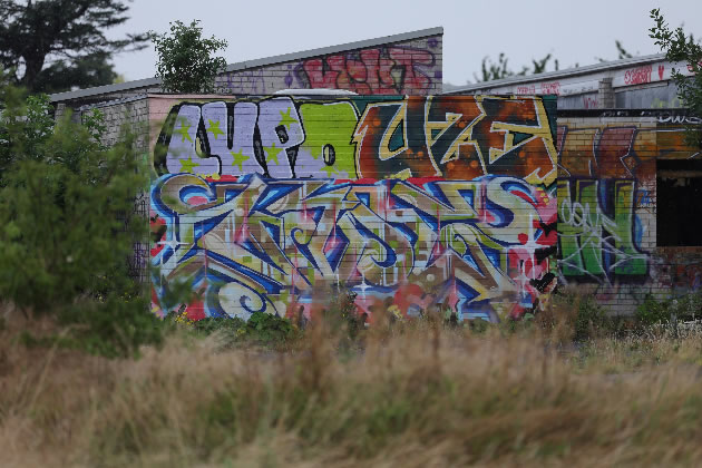 Run down buildings, Warren Farm
