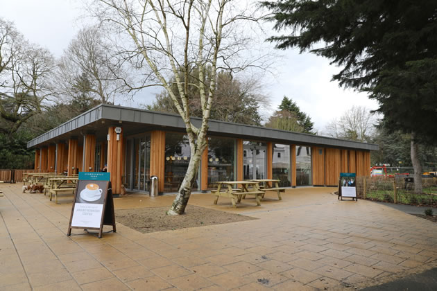 New cafe in Gunnersbury Park