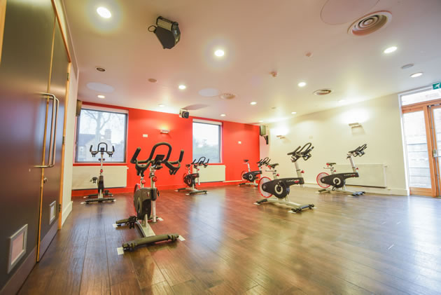 The gym at Chiswick New Pool