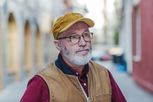 Ian reached his breaking point at Christmas time but the Samaritans was there for him 